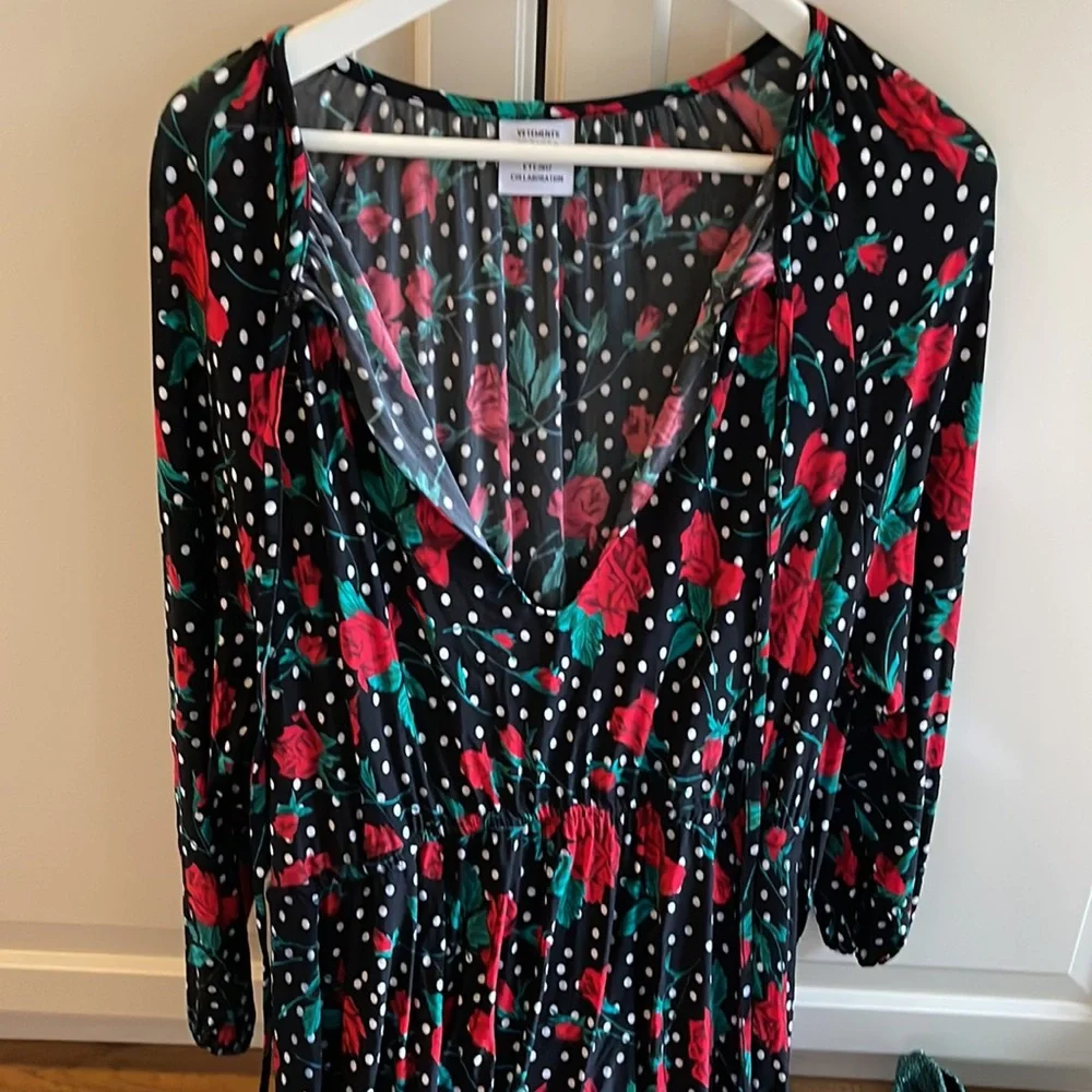 Beautiful vetement dress - Picture 3 of 4